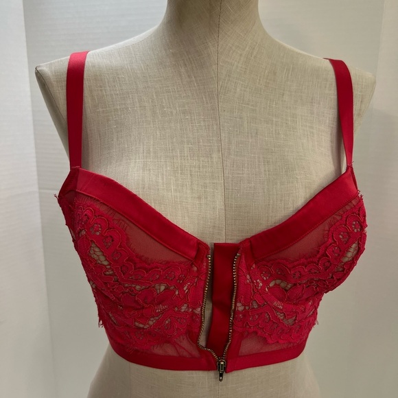 Victoria's Secret Red Lace Bralette with Underwire Support - Picture 2 of 16